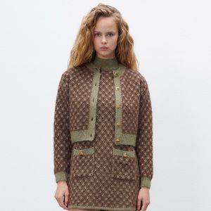 NEW Zara knit cardigan with golden button